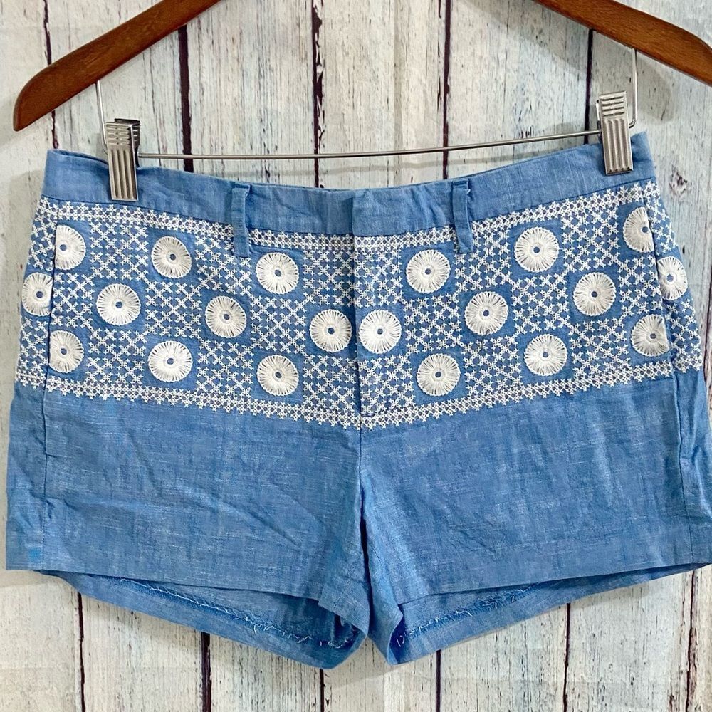 Madewell chambray embroidered shorts size 4